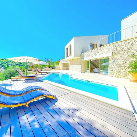 Holiday home Modern