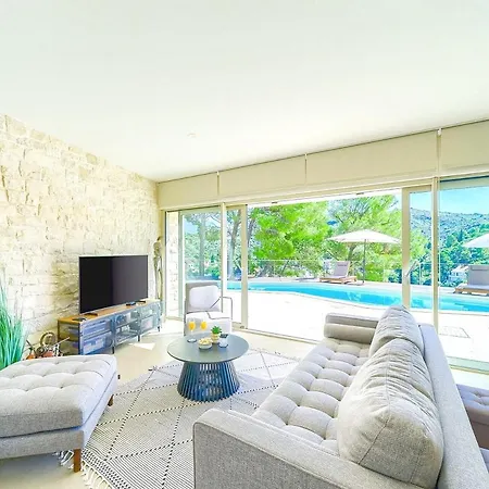 Holiday home Modern